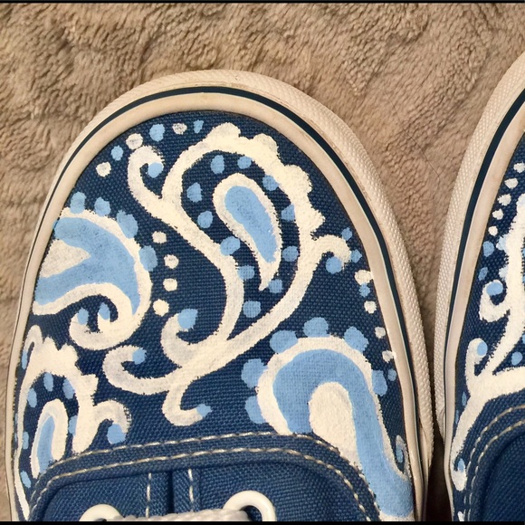 VANS AUTHENTIC STYLE HAND PAINTED PAISLEY PRINT - Picture 10 of 10